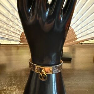Sale - Louis Vuitton Authentic Monogram Logomania Bracelet